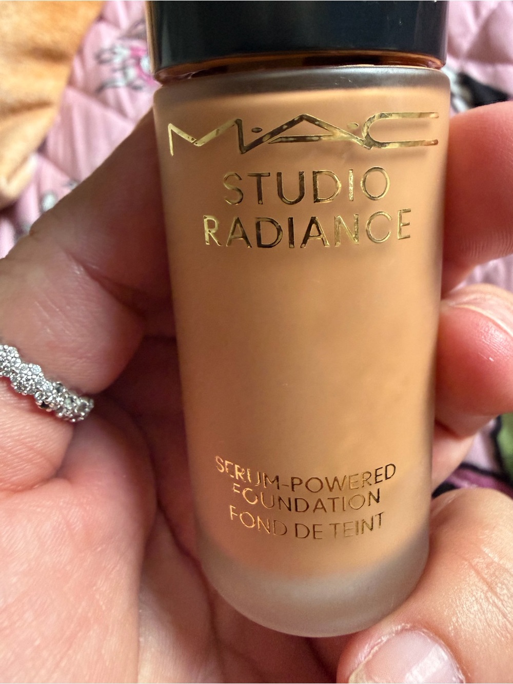 MAC Cosmetics Studio Radiance Foundation — Warm Beige